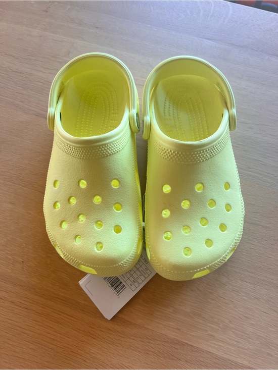 CROCS Shoes - CROCS Bright Yellow Classic Clog